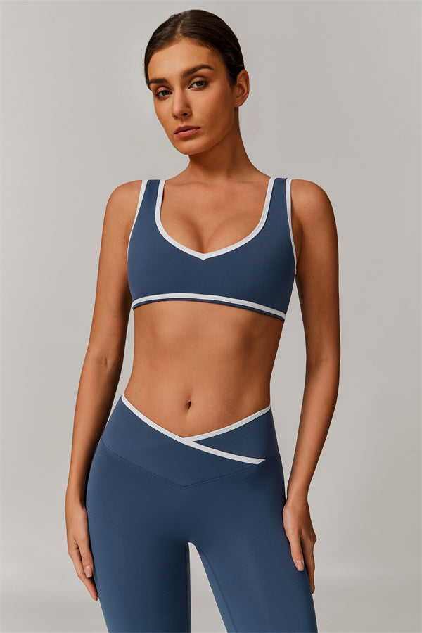 The Stamina Sports Bra Flared Leggings 2-Piece Set
