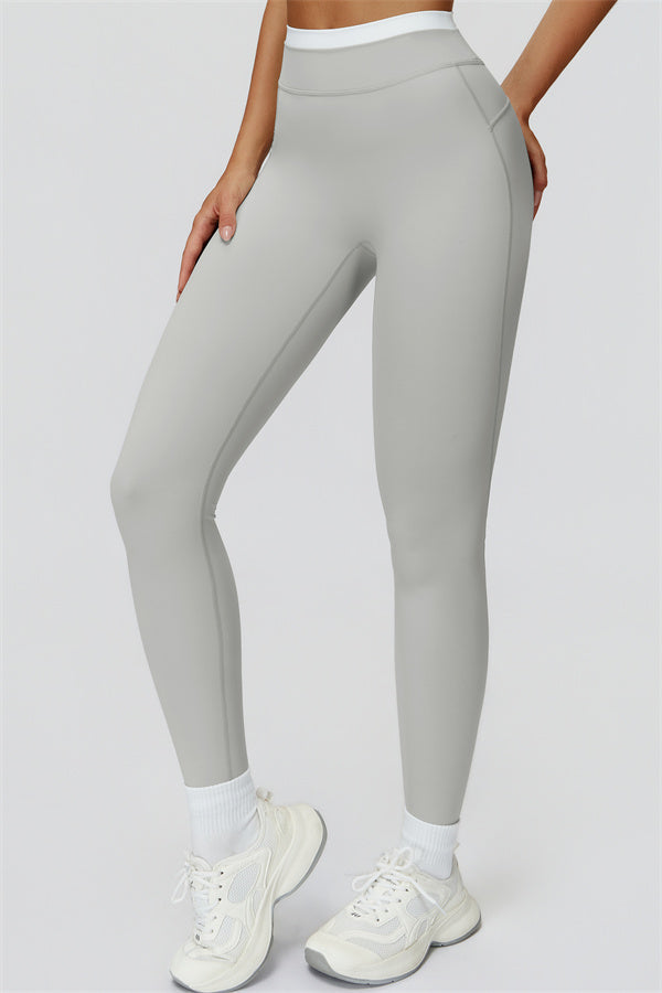 The Canyon Sports Bra Leggings 2-Piece Set