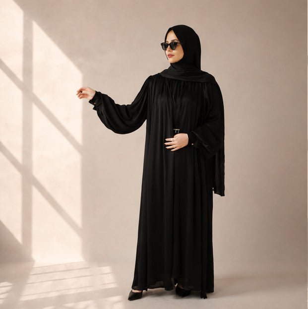 Archive Piece Crinkle Crepe Abaya 3-Piece Set - MP025 (Size M Only)
