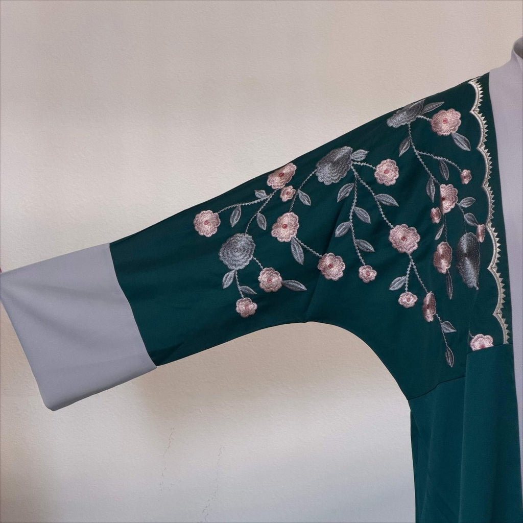 Archive Piece Floral Embroidered Colour-Block Open Abaya - MP054 (Size L Only)
