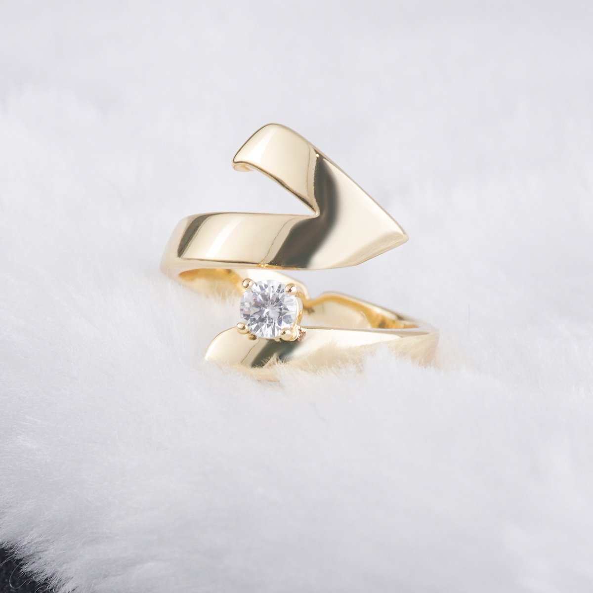Artisan Asymmetric Diamond Ring Edgy Glamour for Standout Moments (MAC282)