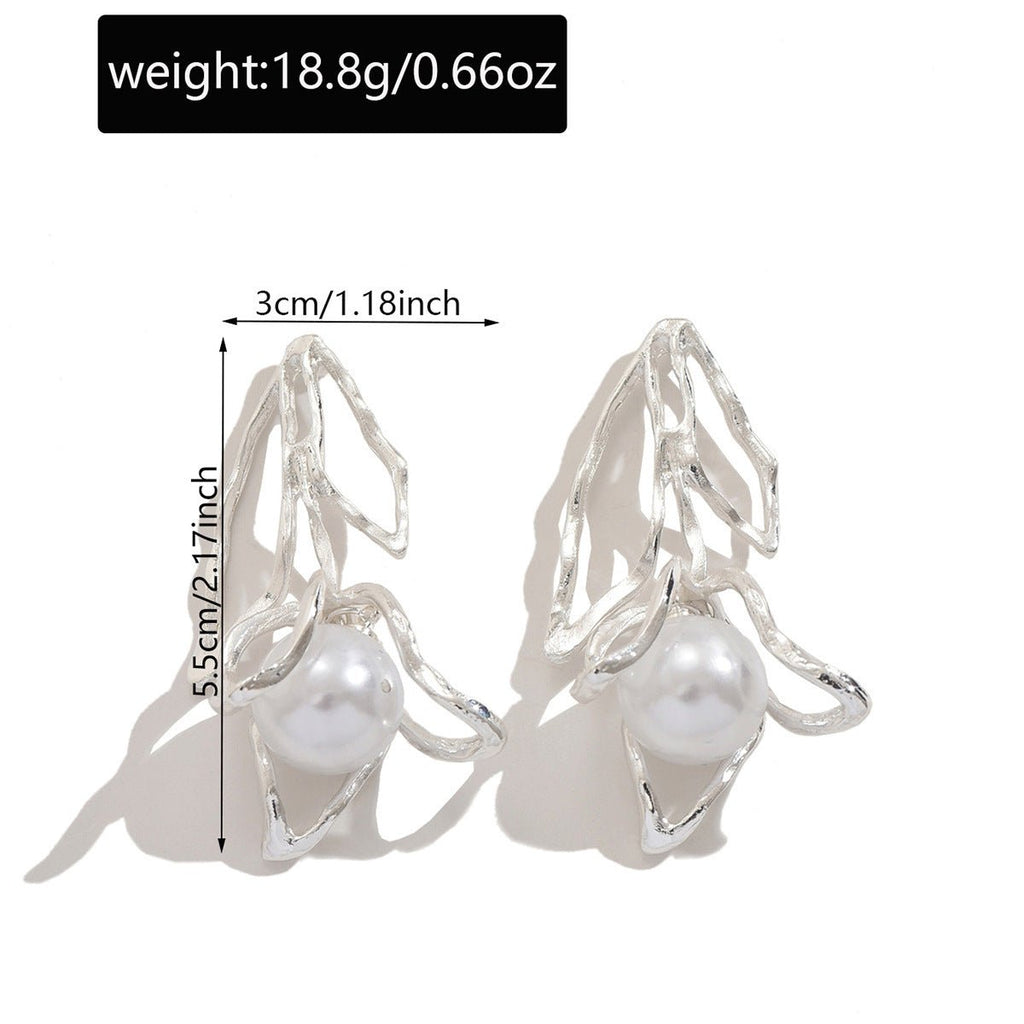 Artistic Asymmetric Pearl Drop Earrings (MAC325)