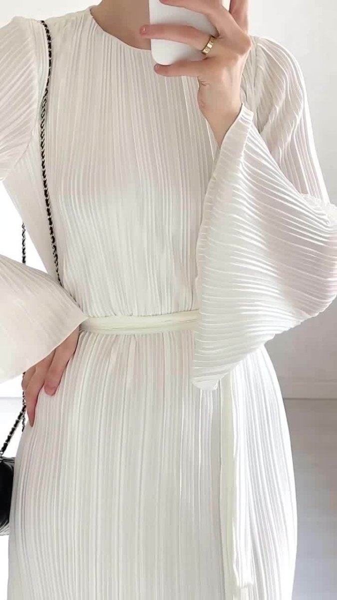 Autumn New Pleated Flared Sleeve Wedding Guest  Dress Abaya with Belt(MA193)
