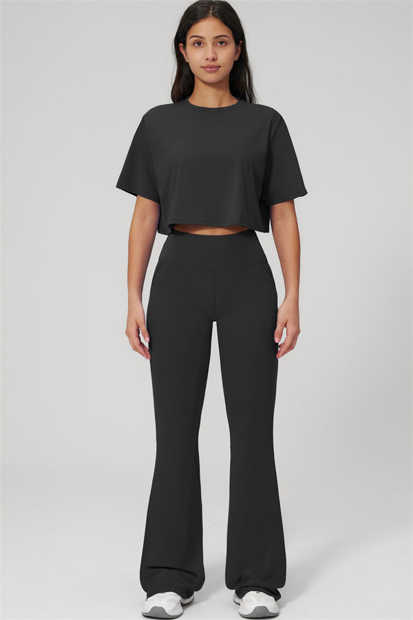 The Bold T-shirt Flared Leggings 2-Piece Set