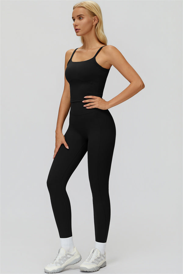 The Fyra Crop Tank Leggings 2-Piece Set