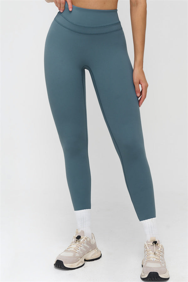 The Stride T-shirt Leggings 2-Piece Set