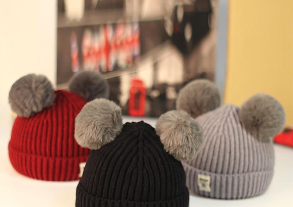 Modern Trend New Baby Beanies Hats Children Knitted Pompom Winter Autumn Cute Cap  Warm Girl Hat With Two Balls