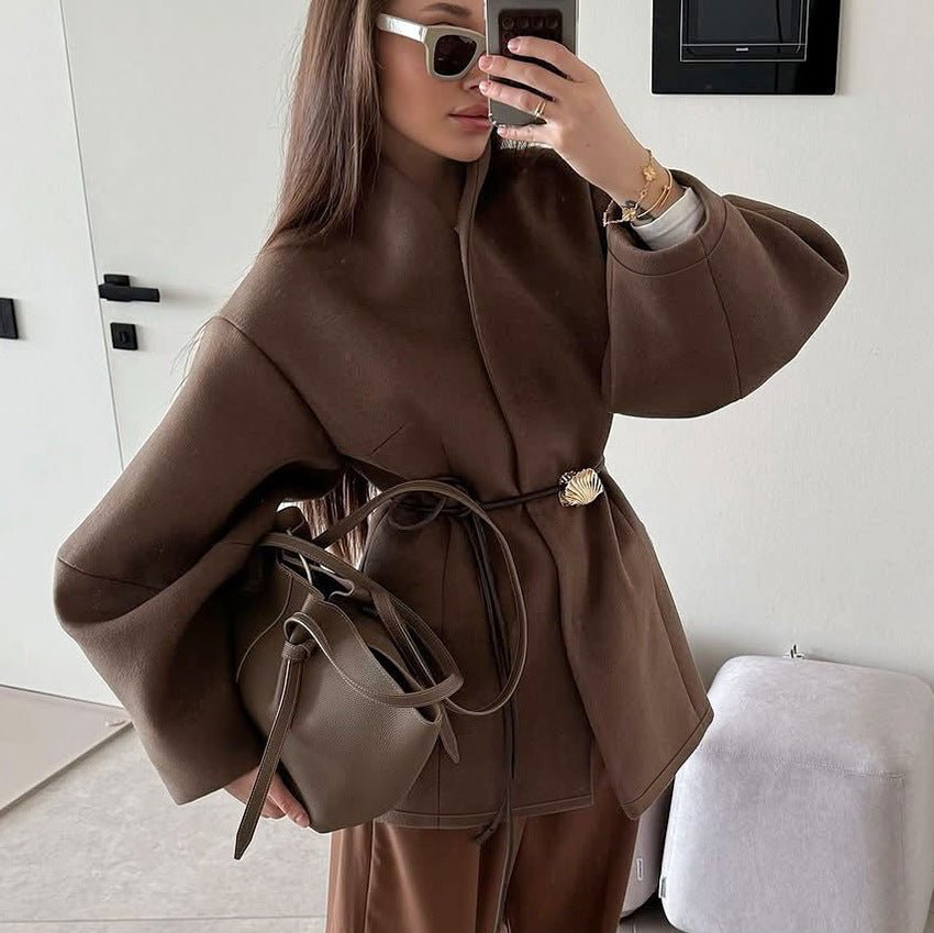 Belted Wool Coat with Shell Brooch(MS255)