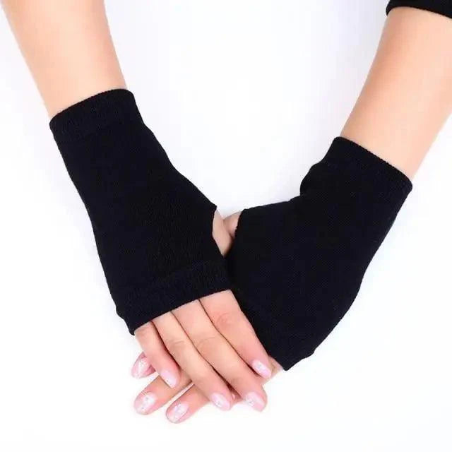 Black Elastic Fingerless Gloves Winter Warm One Size Lightweight Gloves For Women Retro Simple Color Soft Gloves For Men And Women