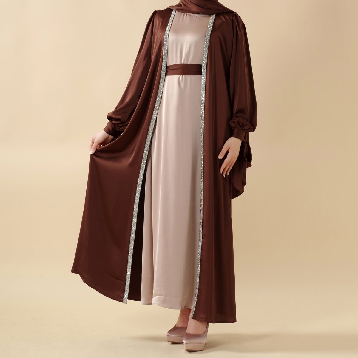Bow Tie Sleeve Abaya Set With Long-sleeve Inner Dress (MOA026)