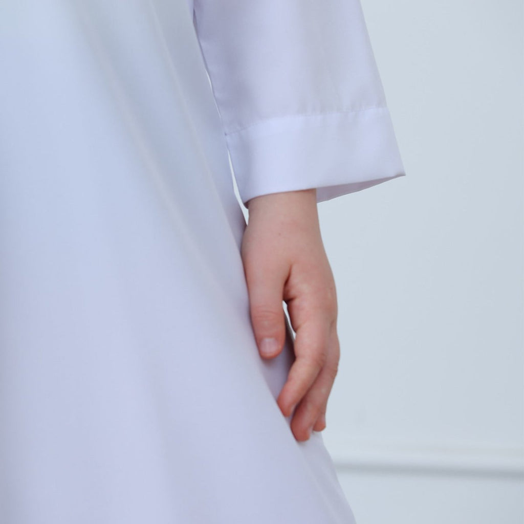 Boys' Classic White Thobe with Stand Collar(MKB027)