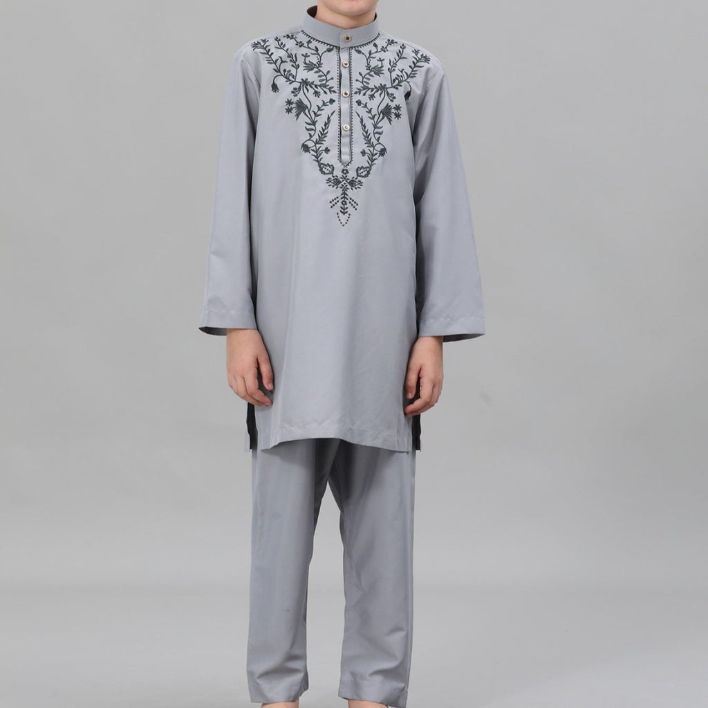 Boys' Embroidered Thobe Set with Pants(MKB034)