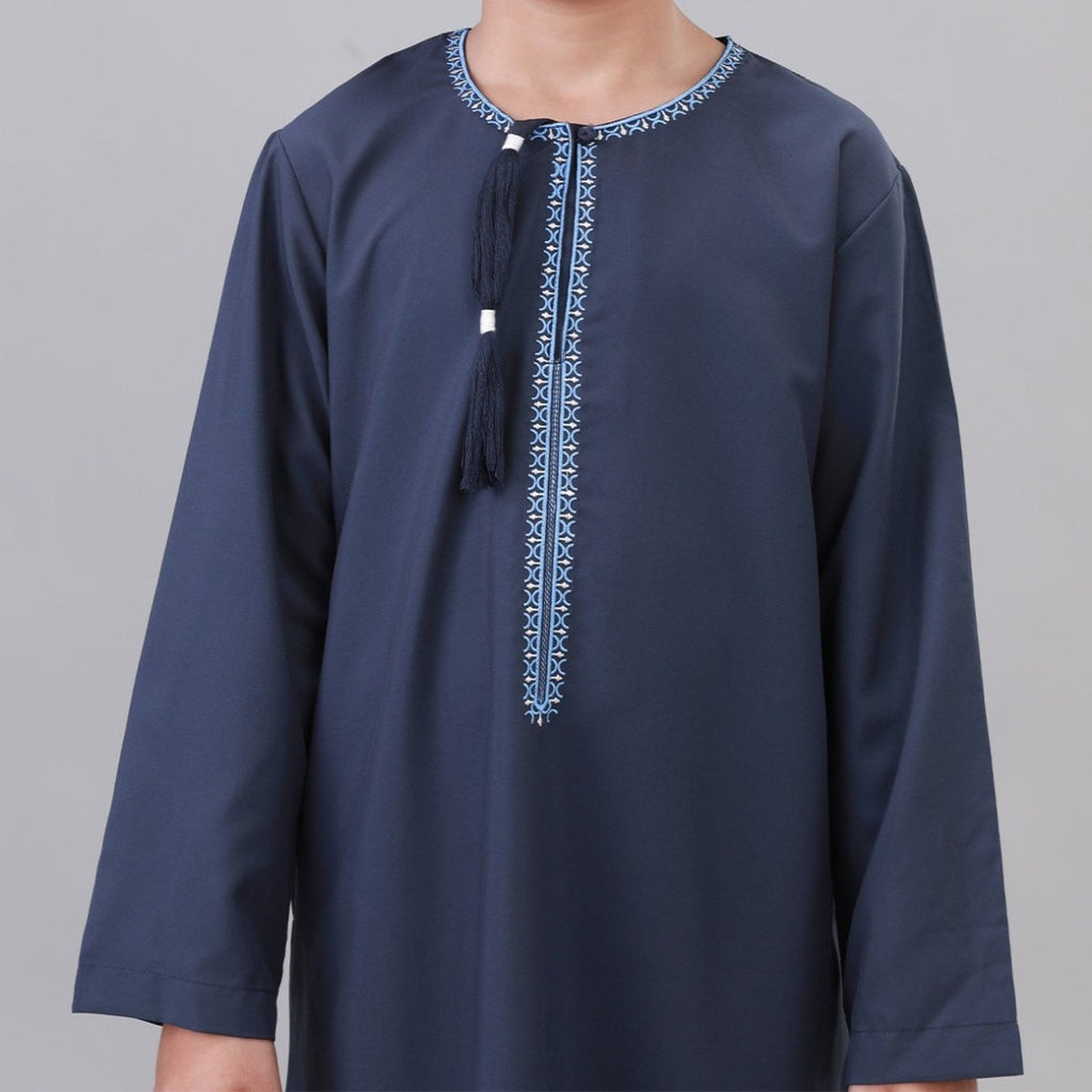 Boys Embroidered Thobe with Tassel Detail(MKB016)