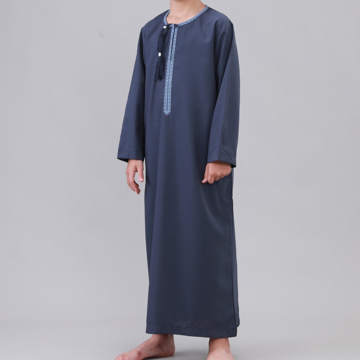 Boys Embroidered Thobe with Tassel Detail(MKB016)