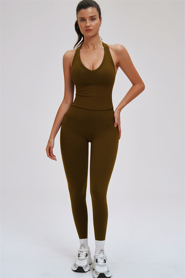 The Svelte Tank Top Leggings 2-Piece Set