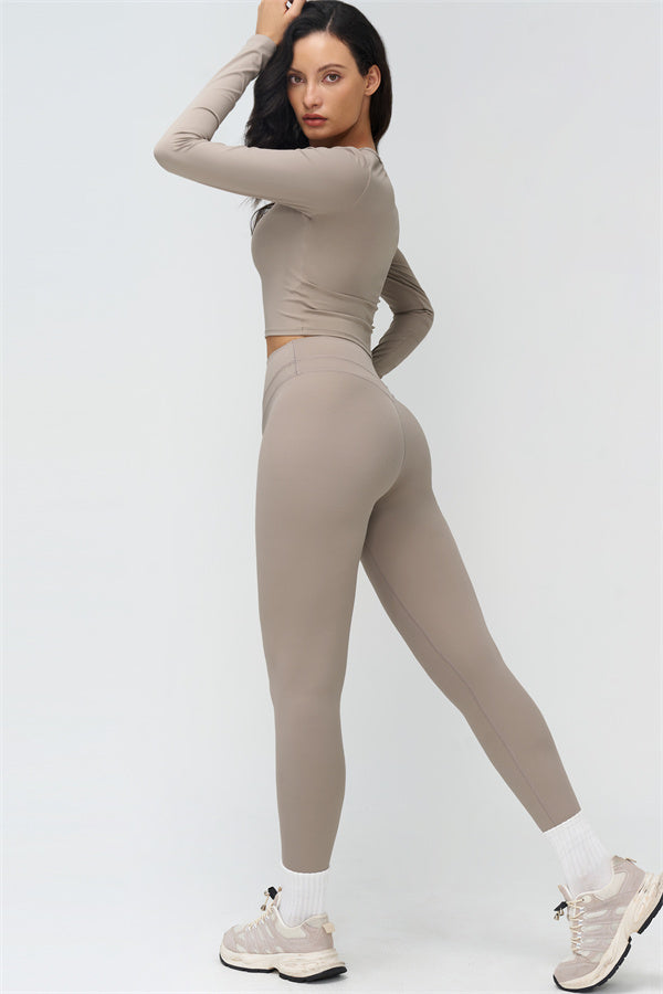 The Stride T-shirt Leggings 2-Piece Set