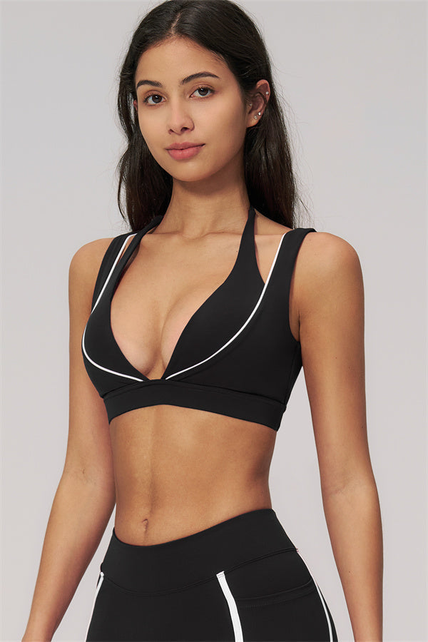 The Clarity Contour Line Sports Bra Shorts 2-Piece Set