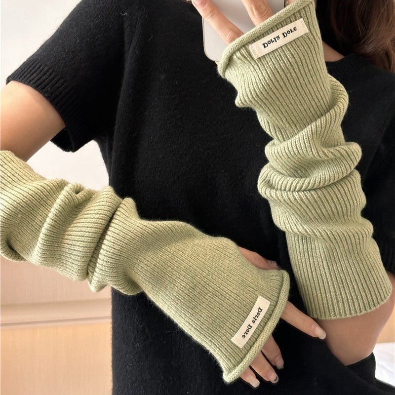‌Cascading Knit Sleeve Covers Cozy Elegance for Layered Style (MAC312)