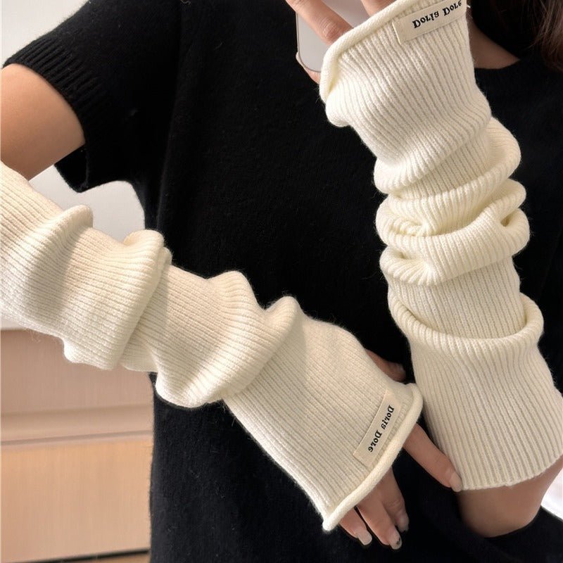 ‌Cascading Knit Sleeve Covers Cozy Elegance for Layered Style (MAC312)