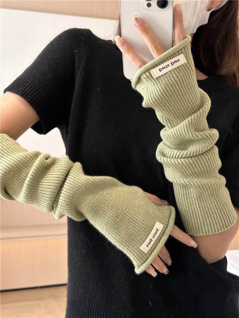 ‌Cascading Knit Sleeve Covers Cozy Elegance for Layered Style (MAC312)