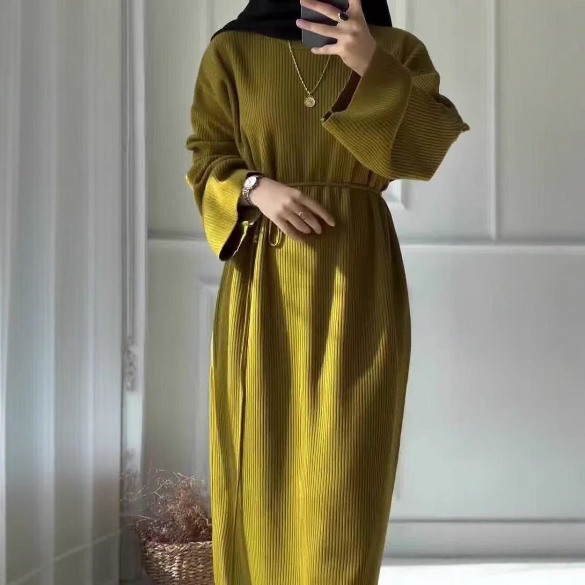 Casual Knitted Modest Dress with Flared Sleeves - Muslim-Friendly Crew Neck Pullover Maxi Dress with Belt(MS104)