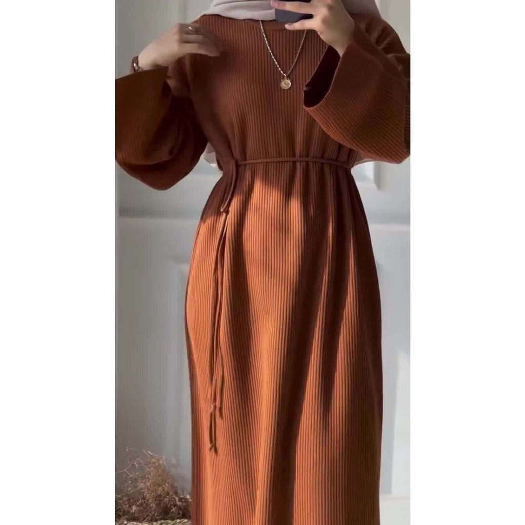 Casual Knitted Modest Dress with Flared Sleeves - Muslim-Friendly Crew Neck Pullover Maxi Dress with Belt(MS104)