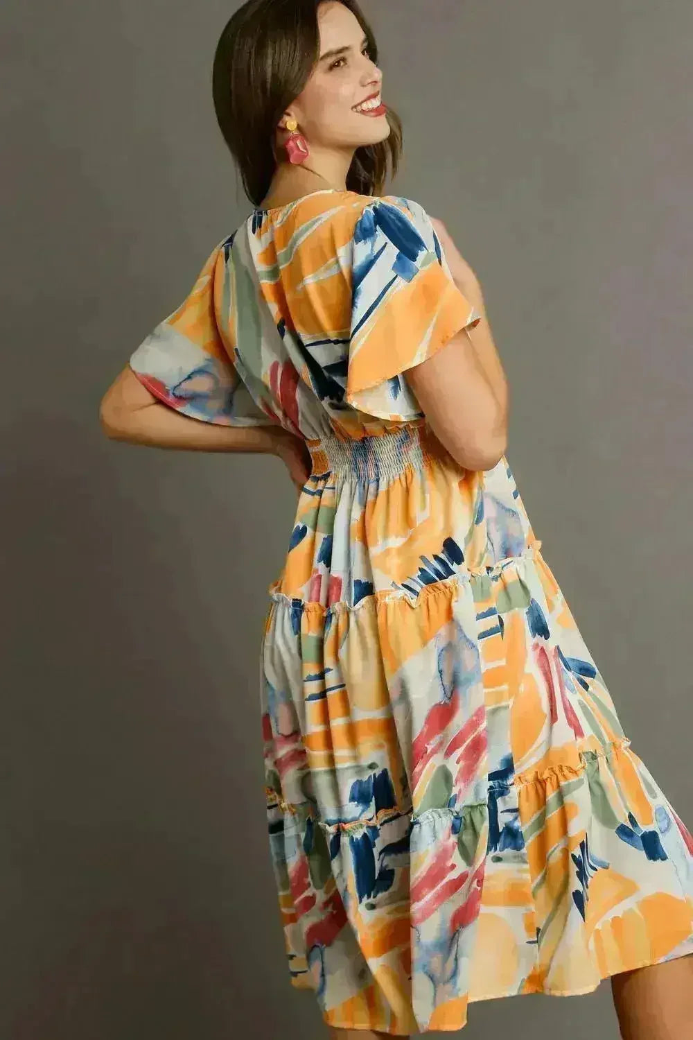 Umgee Abstract Print Midi Dress – Flutter Sleeves & Tiered Frill Detail