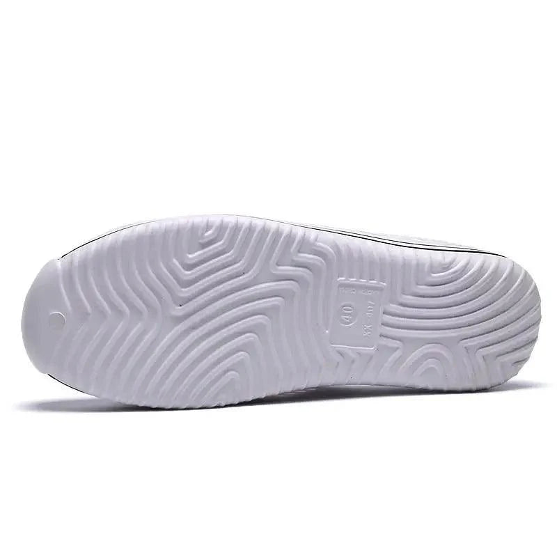 Classic Women Shoes Beach Closed Toe Slippers Unisex Hollow Out Casual Couple Flip Flops Garden Clogs  Non-slide Men And Women Slippers