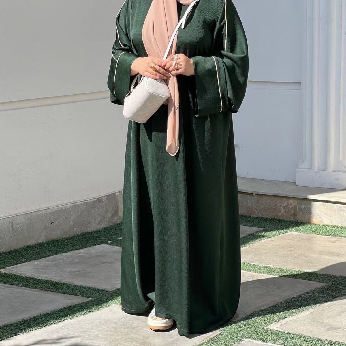 Contrast Colour Trimmed Robe - Modest Casual Dress with Flared Sleeves(MA280)