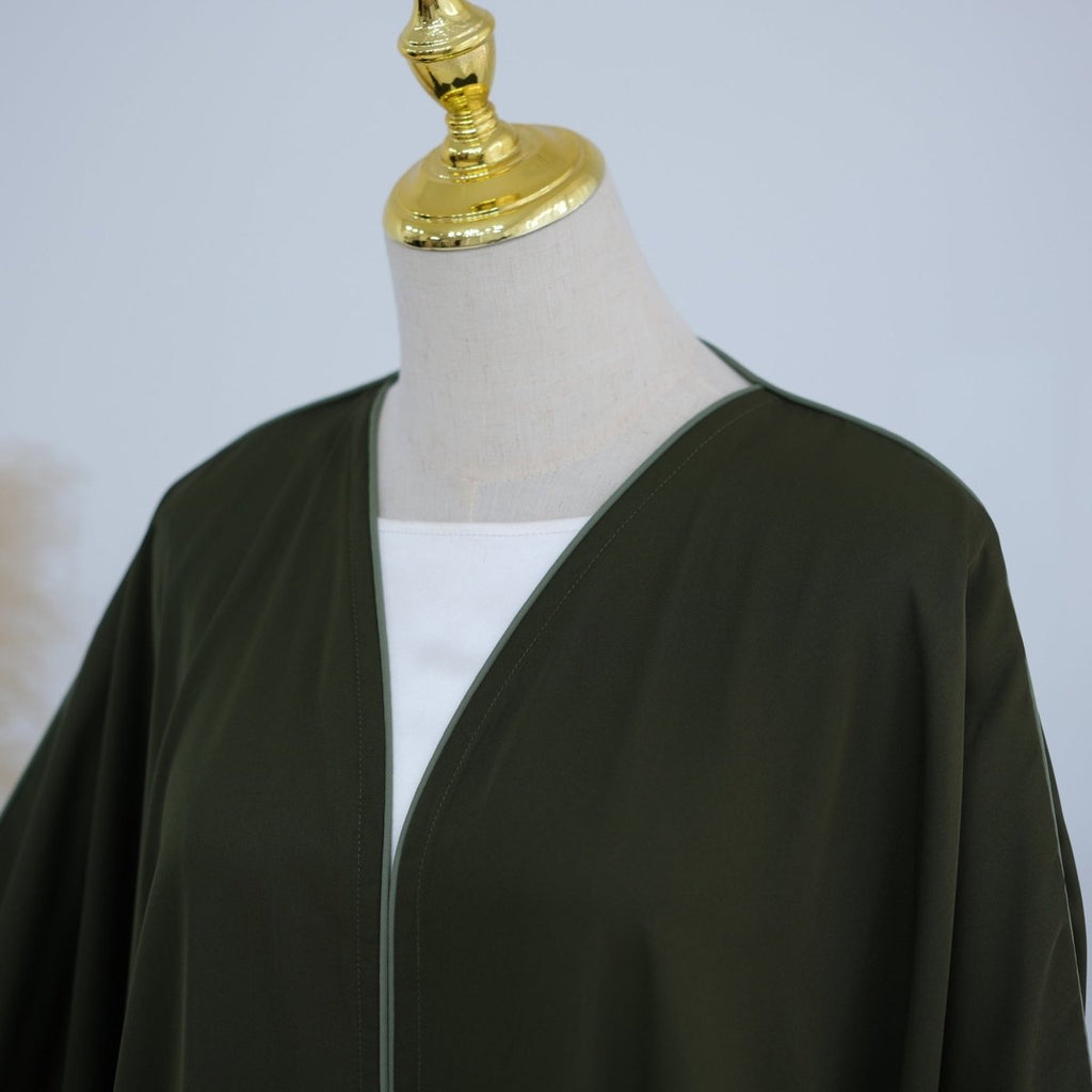 Contrast Piped Batwing Open Abaya(MOA325)