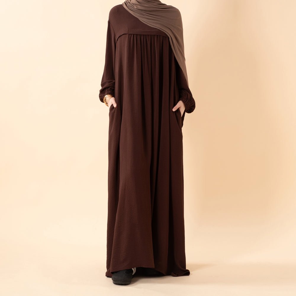 Crepe Abaya with Secure Pockets for Umrah (MA386)