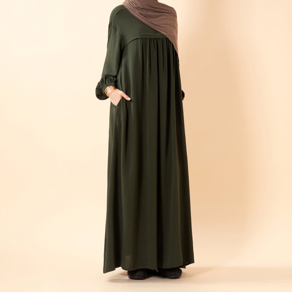 Crepe Abaya with Secure Pockets for Umrah (MA386)
