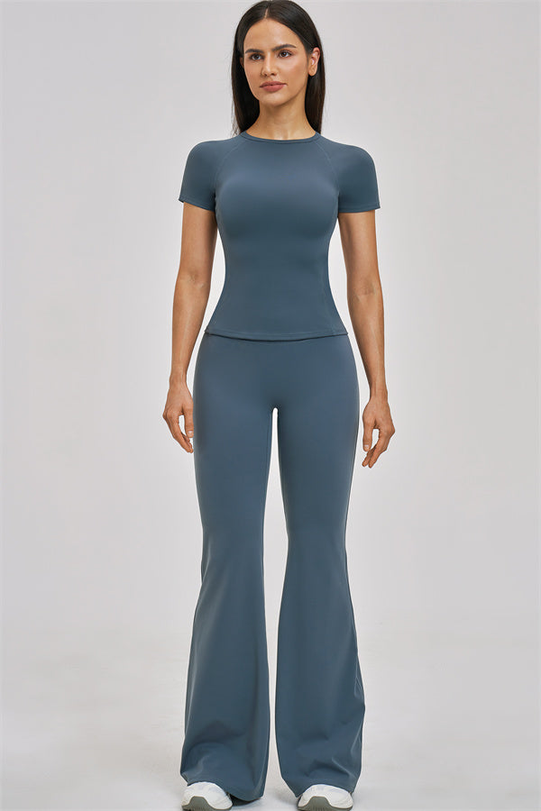 The Zenith T-shirt Flared Leggings 2-Piece Set