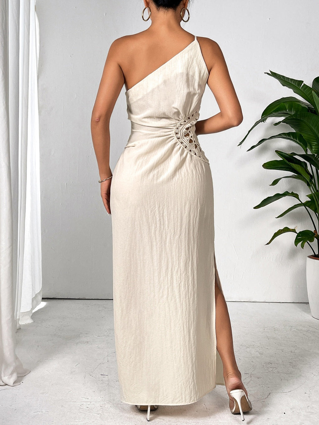 One Shoulder Sleeveless Maxi Dress Elegant & Sophisticated Evening Wear Women Luxury Party Dress