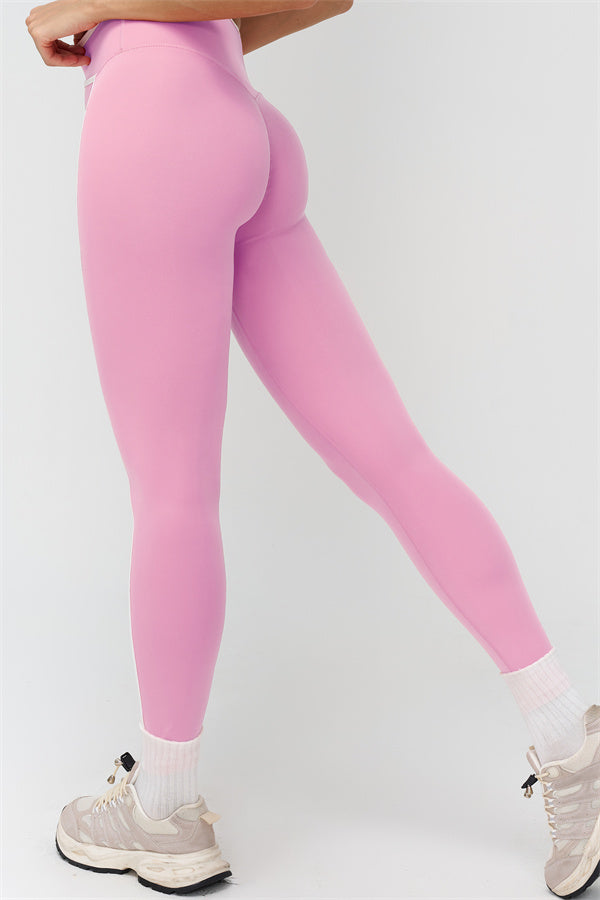 The Crave Contrast Sports Bra Leggings 2-Piece Set