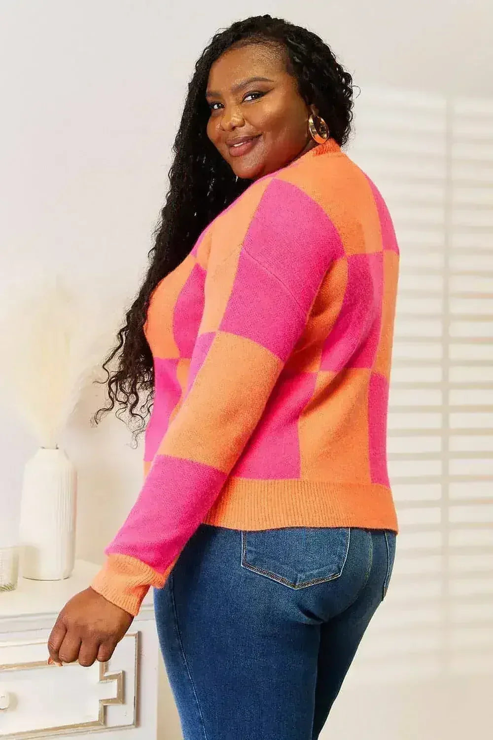 Checkered V-Neck Cardigan - Dropped Shoulder Style | Femstylo