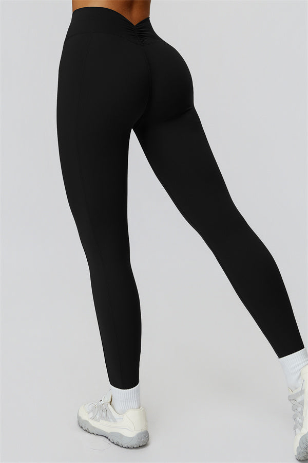 The Fyra Crop Tank Leggings 2-Piece Set