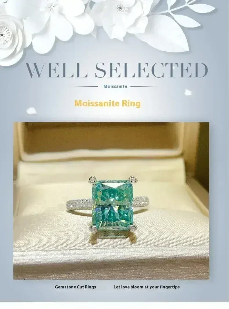 LuxeJewels™ – ParaGreen Royal – 5K Moissanite Signature Ring