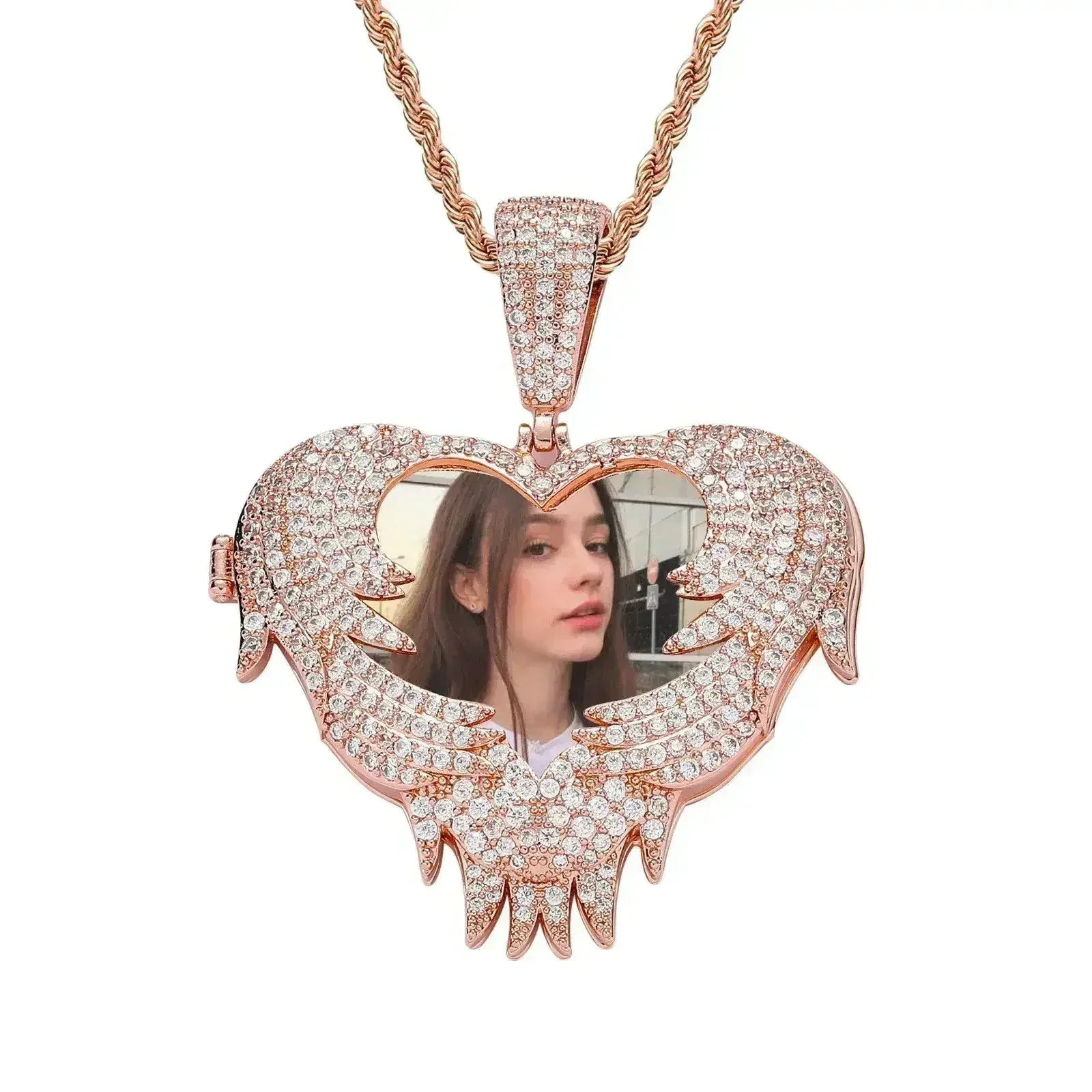LoveShell™ – Custom Clamshell Heart Photo Pendant | Iced Out Zircon