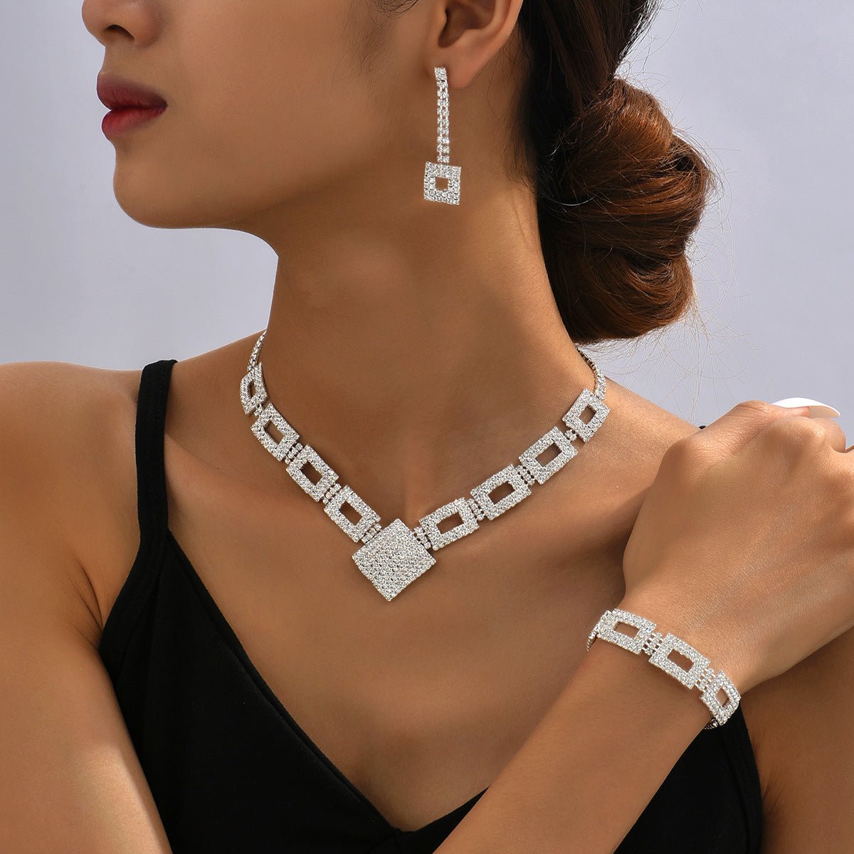 Dazzling 3-Piece Full Rhinestones Jewelry Set (MAC317)