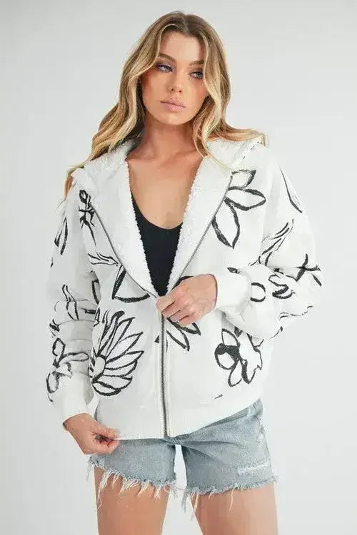 Aemi + Co Flower Sherpa Hoodie - Zip-Up & Cozy | S-L | Femstylo