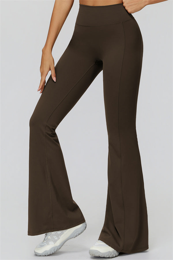 The Fyra Crop Tank Flared Leggings 2-Piece Set