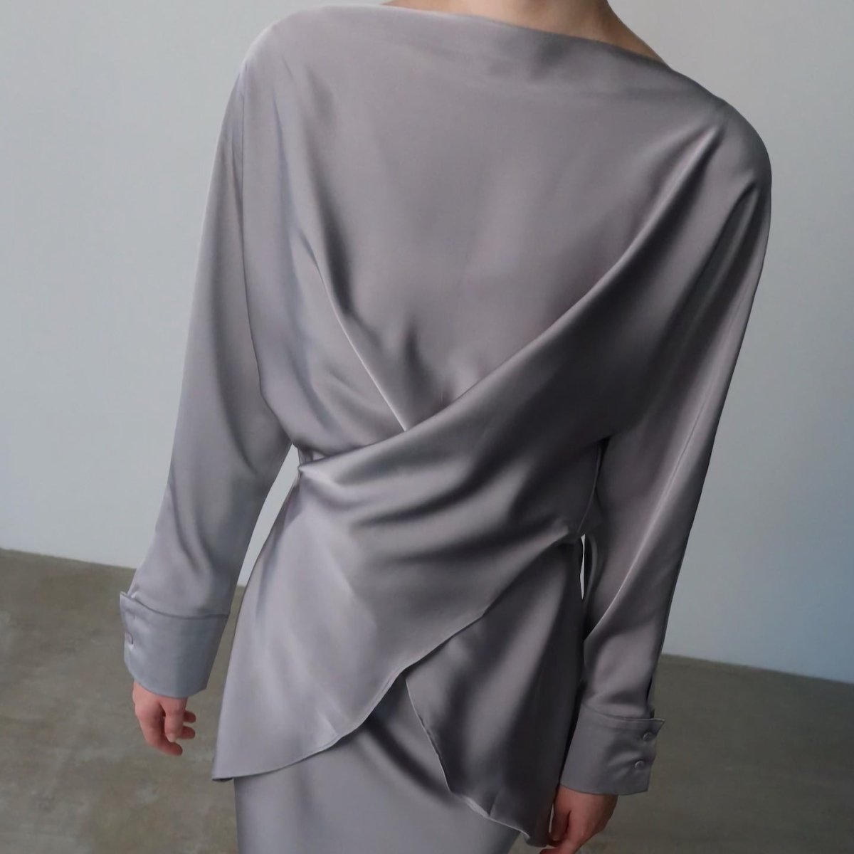 Draped Wrap Top & Maxi Skirt Set(MS333)