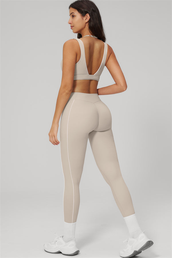 The Clarity Contour Line Sports Bra Leggings 2-Piece Set