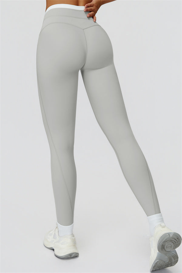 The Canyon Crop Tank Leggings 2-Piece Set