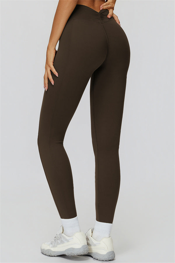 The Fyra Crop Tank Leggings 2-Piece Set