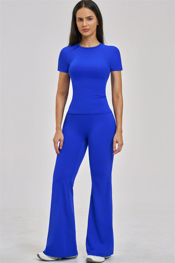 The Zenith T-shirt Flared Leggings 2-Piece Set