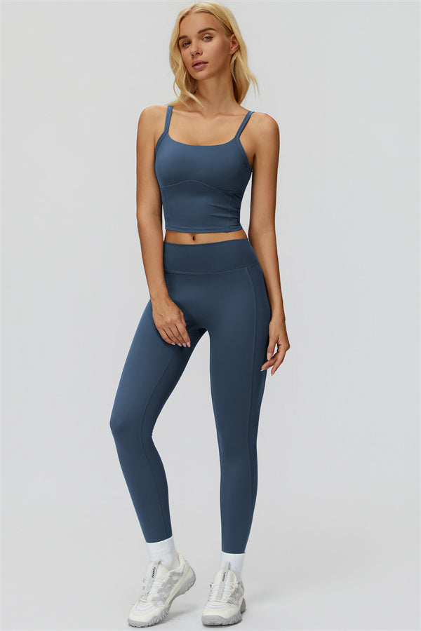 The Fyra Crop Tank