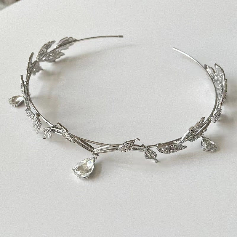 Elegance‌ Crystal Teardrop Hair Jewelry Forehead Accent (MAC335)