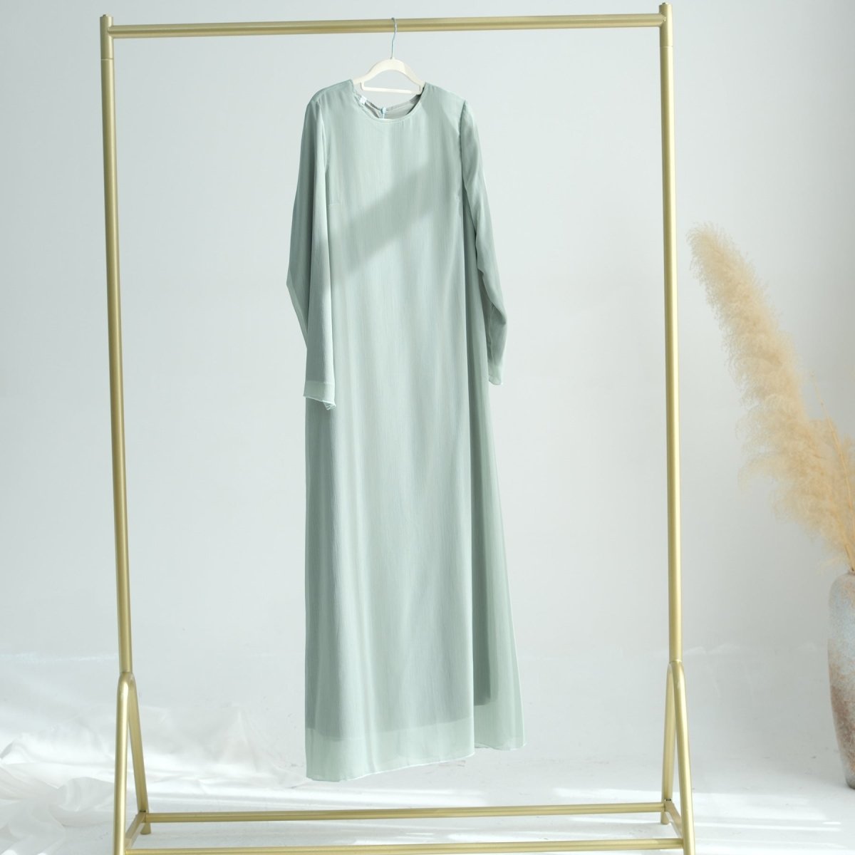 Elegant Chiffon Wrinkle Abaya | Three-Piece Set Modest Muslim Chiffon Abaya (MOA155)